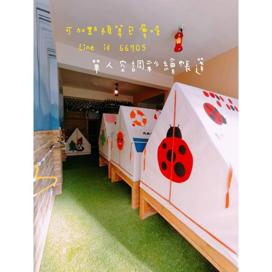 棚棚屋室內帳篷民宿inn เกาสง ภายนอก รูปภาพ