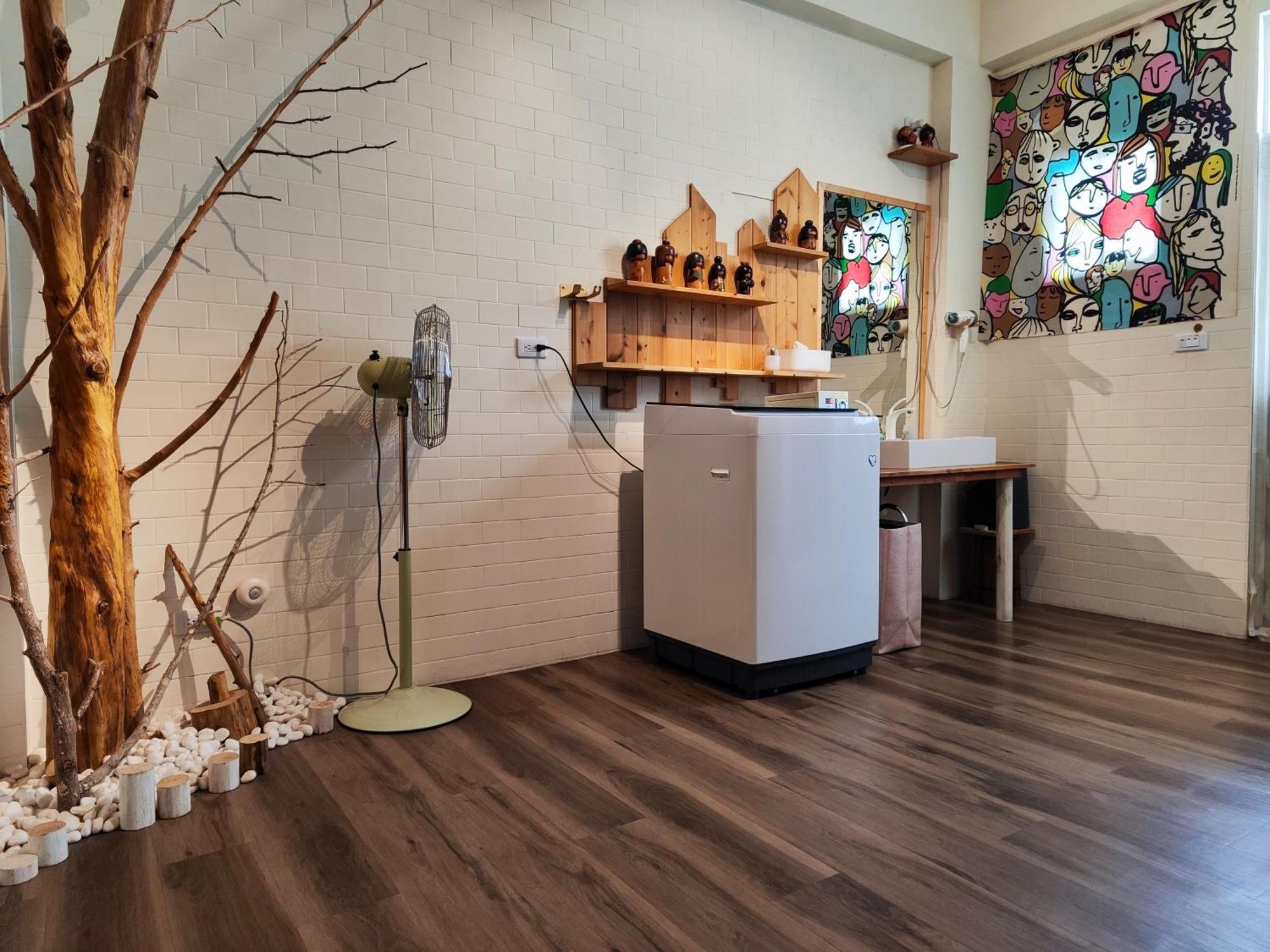 棚棚屋室內帳篷民宿inn เกาสง ภายนอก รูปภาพ
